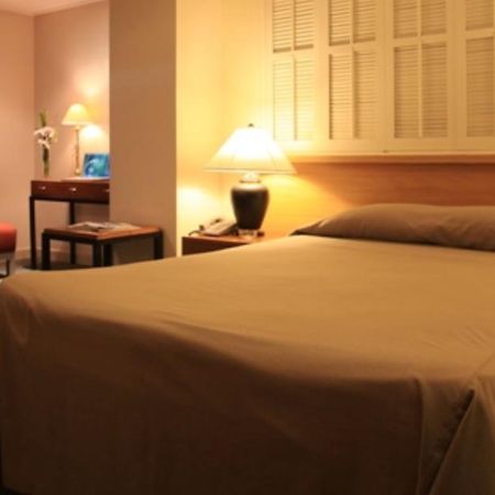 Mabini Mansion Hotel & Residential Suites Манила Екстериор снимка
