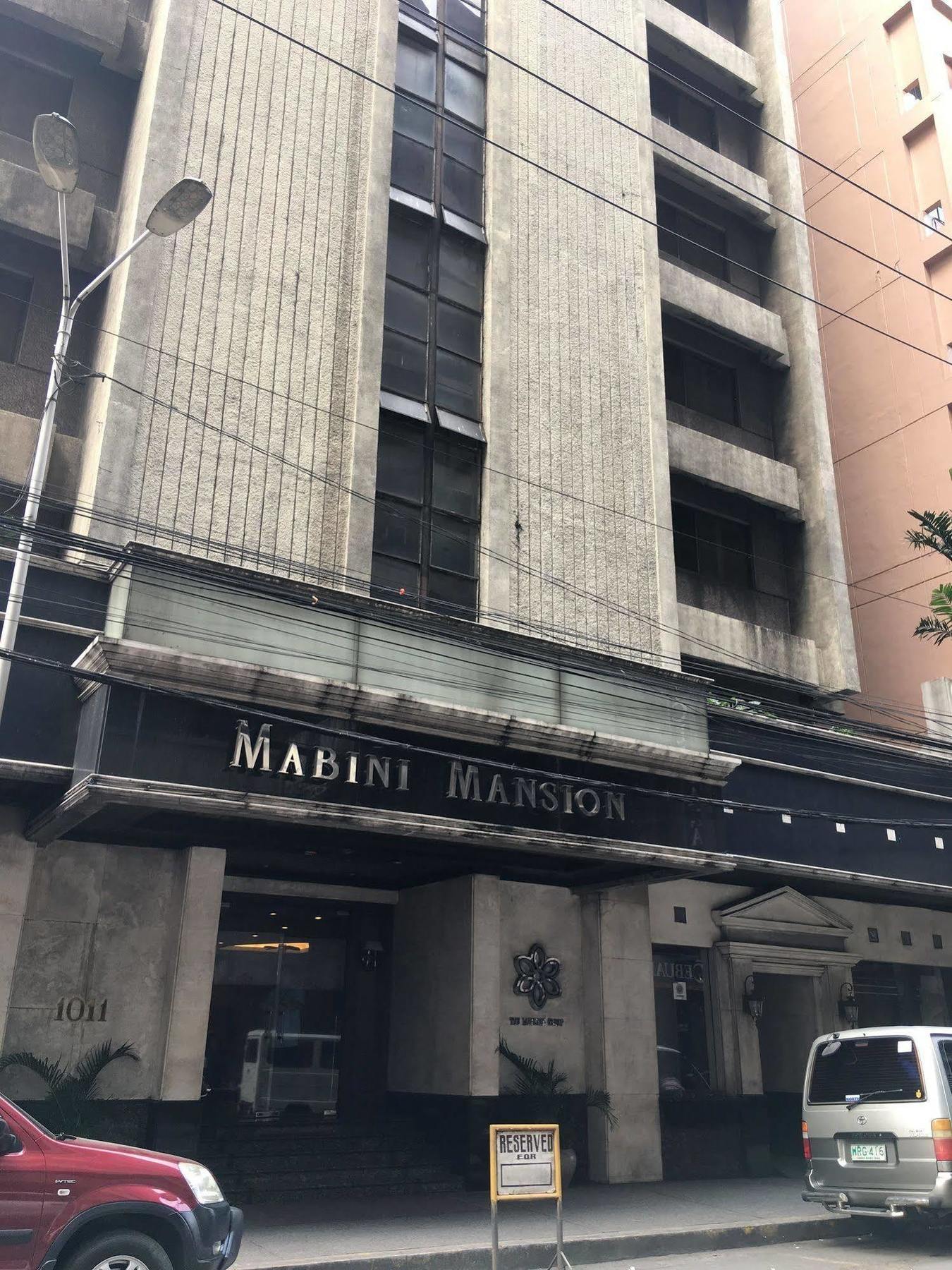 Mabini Mansion Hotel & Residential Suites Манила Екстериор снимка
